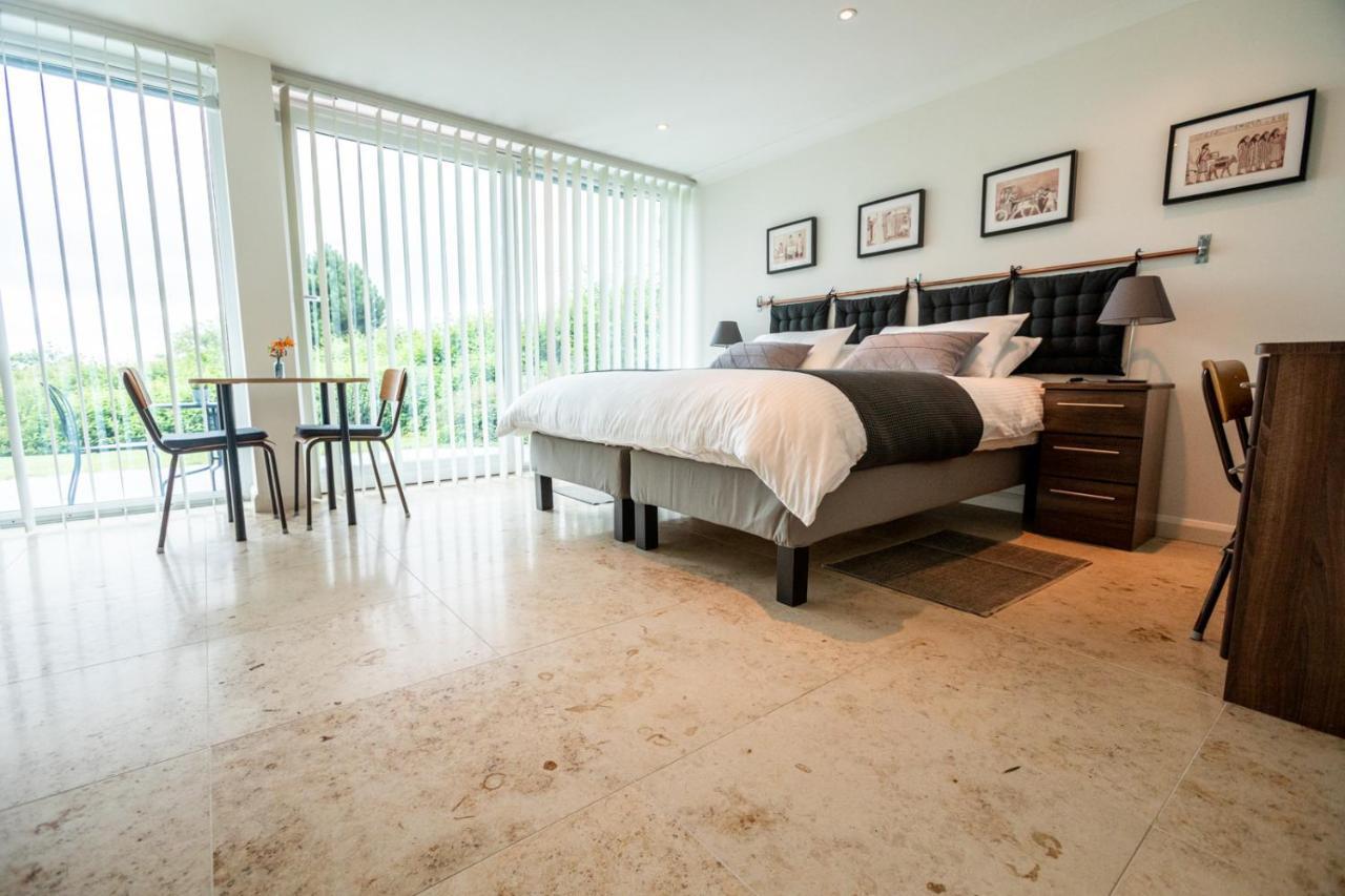 Ecton House Bed & Breakfast Newport  Bagian luar foto