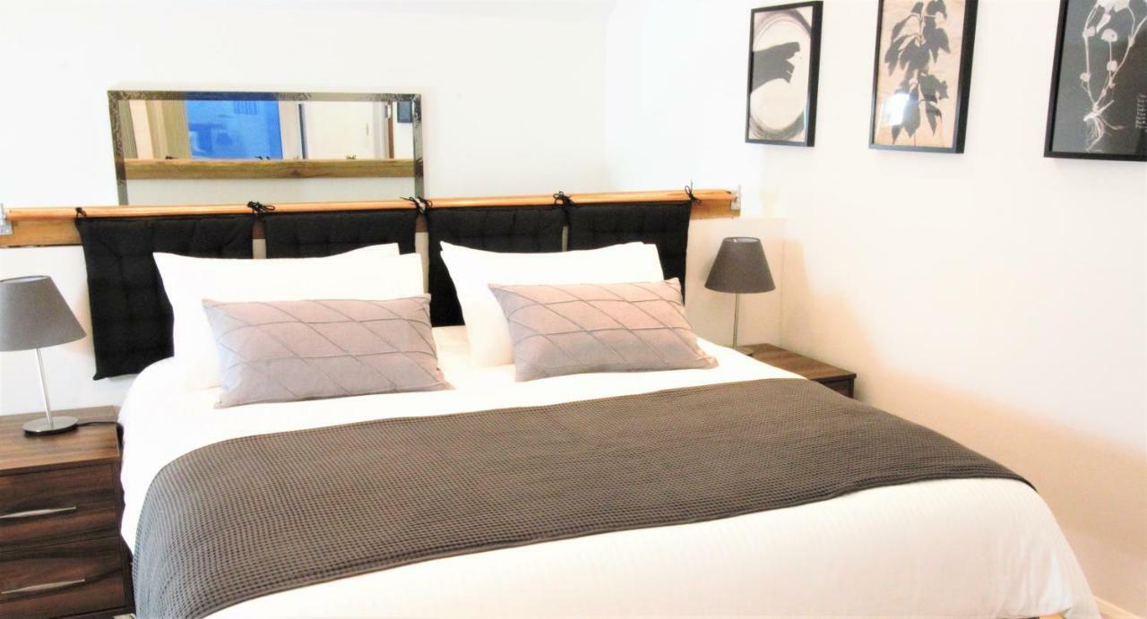 Ecton House Bed & Breakfast Newport  Bagian luar foto