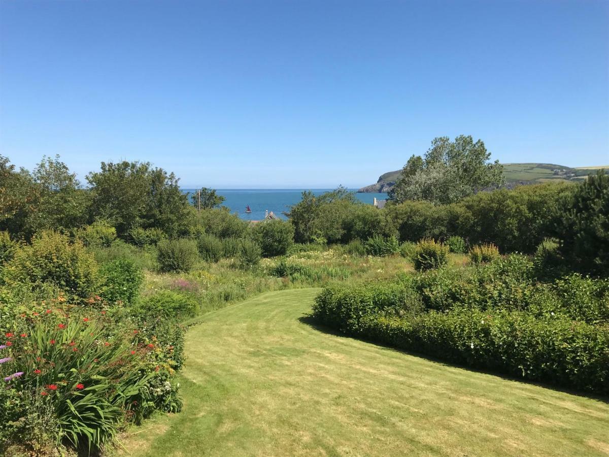Ecton House Bed & Breakfast Newport  Bagian luar foto